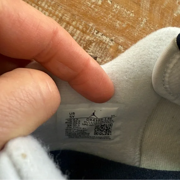 Kids Air Jordan Stadium 90 BRAND NEW - Picture 8 of 11